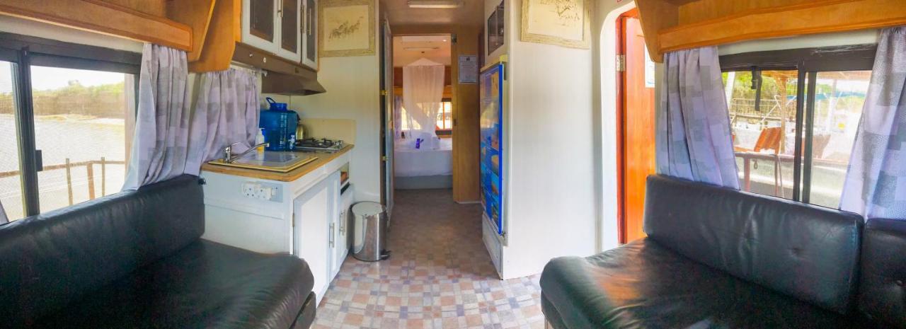 Maggie May House Boat - Colchester - 5Km From Elephant Park Exteriér fotografie